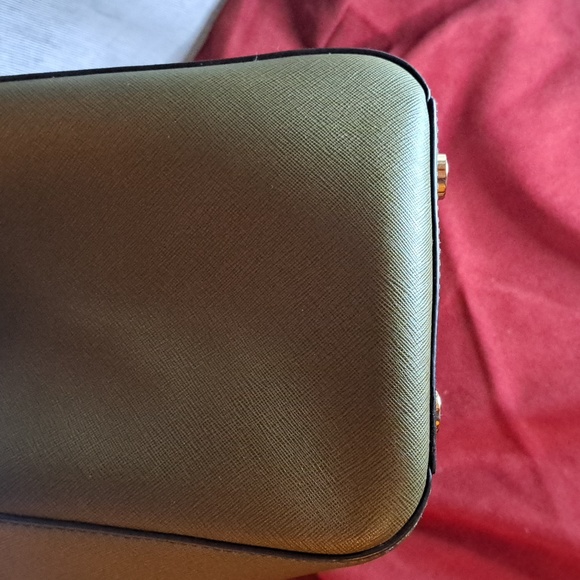 🥰Michael Kors Ciara Olive Green Leather Satchel or Crossbody GUC - Picture 11 of 12